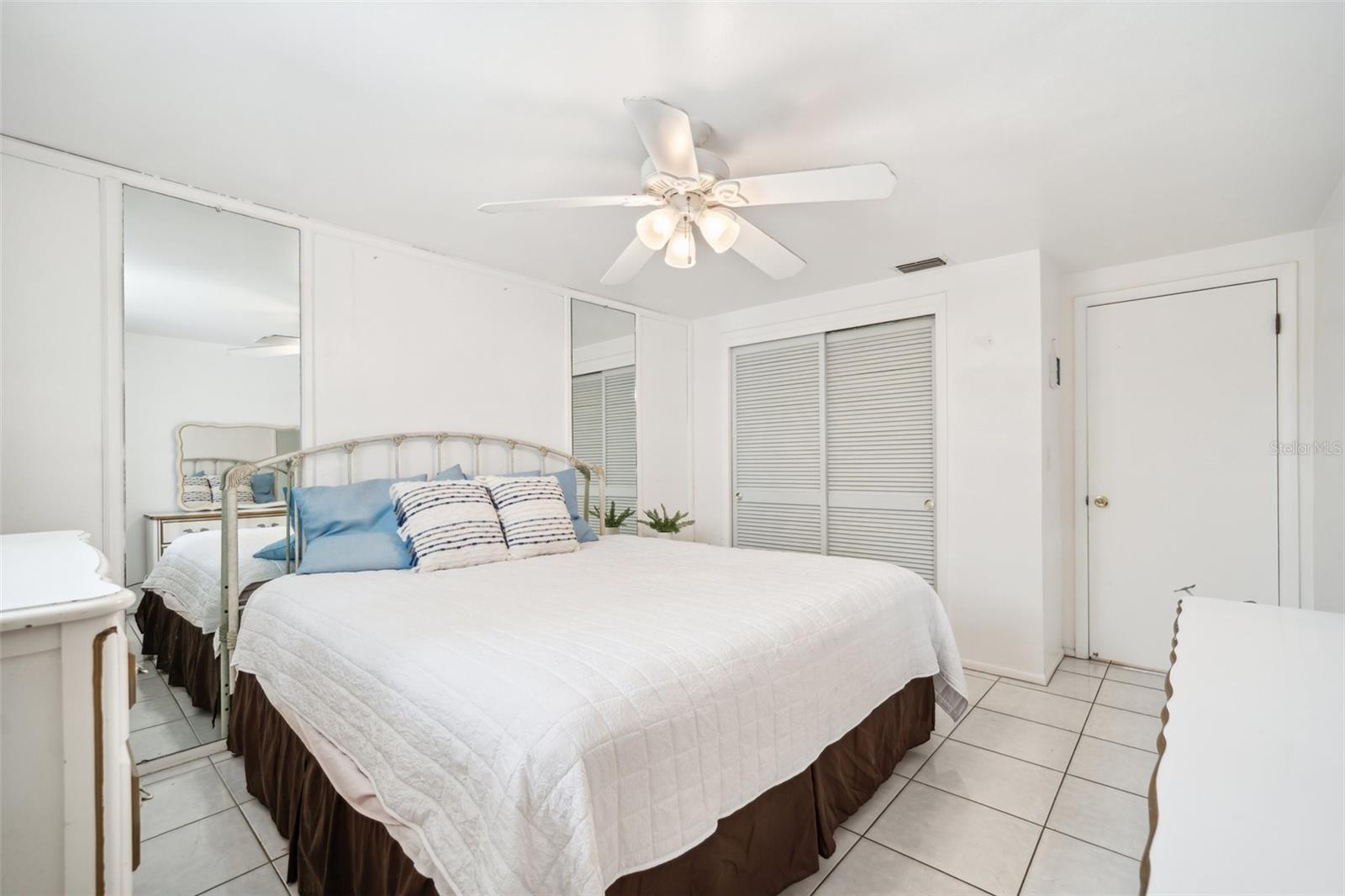 Image 10 of 20 For 4229 Glissade Drive