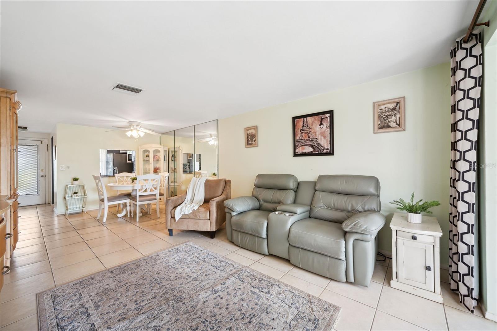 Image 6 of 20 For 4229 Glissade Drive