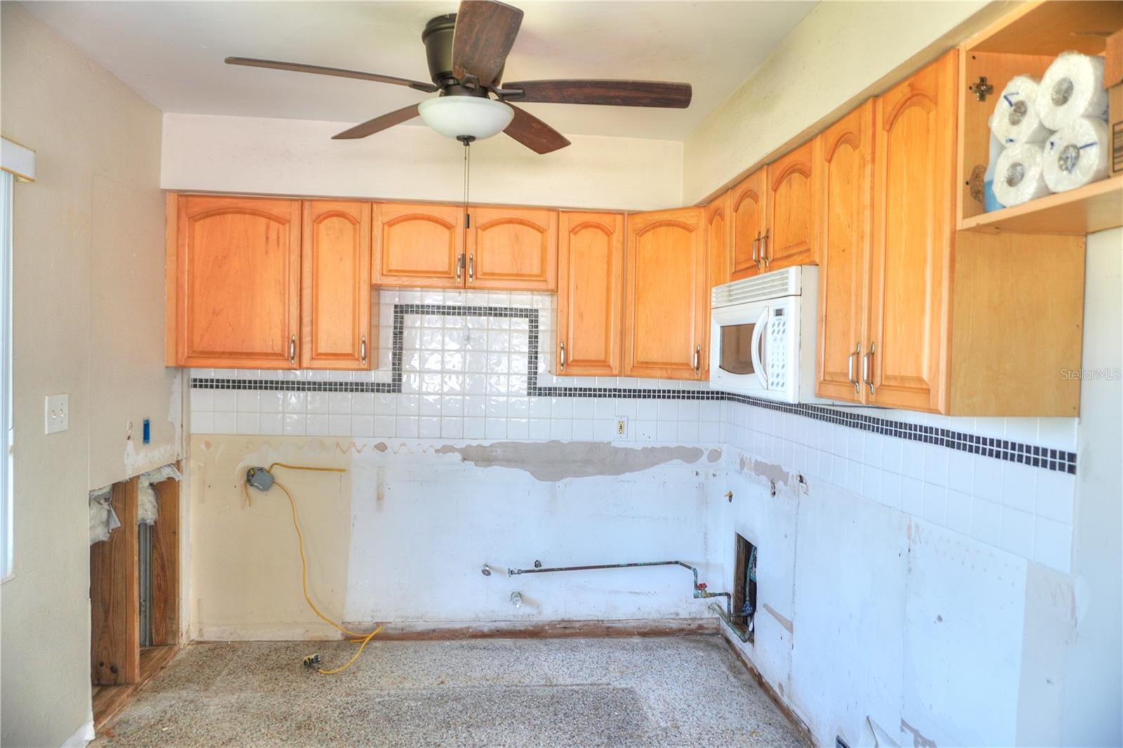 Image 7 of 26 For 14501 Bayshore Drive