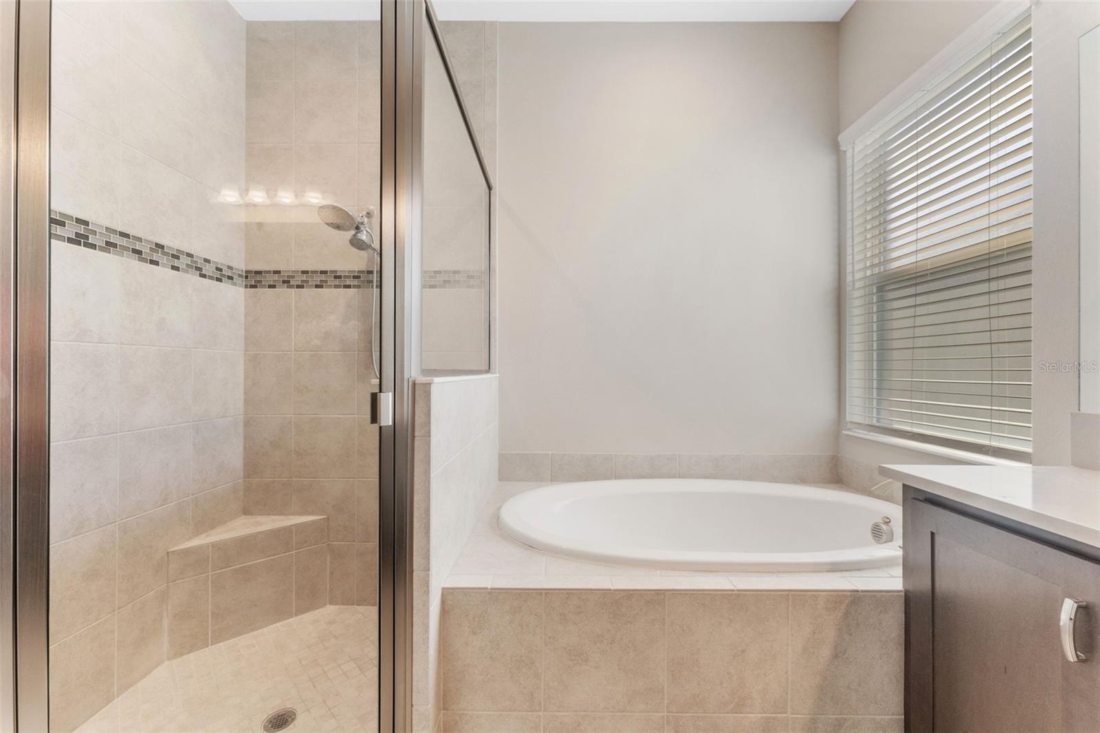 Image 24 of 68 For 15528 Corona Del Mar Drive