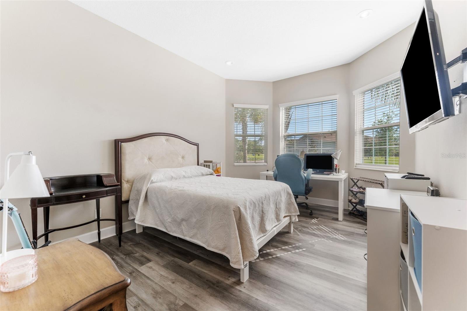 Image 30 of 68 For 15528 Corona Del Mar Drive