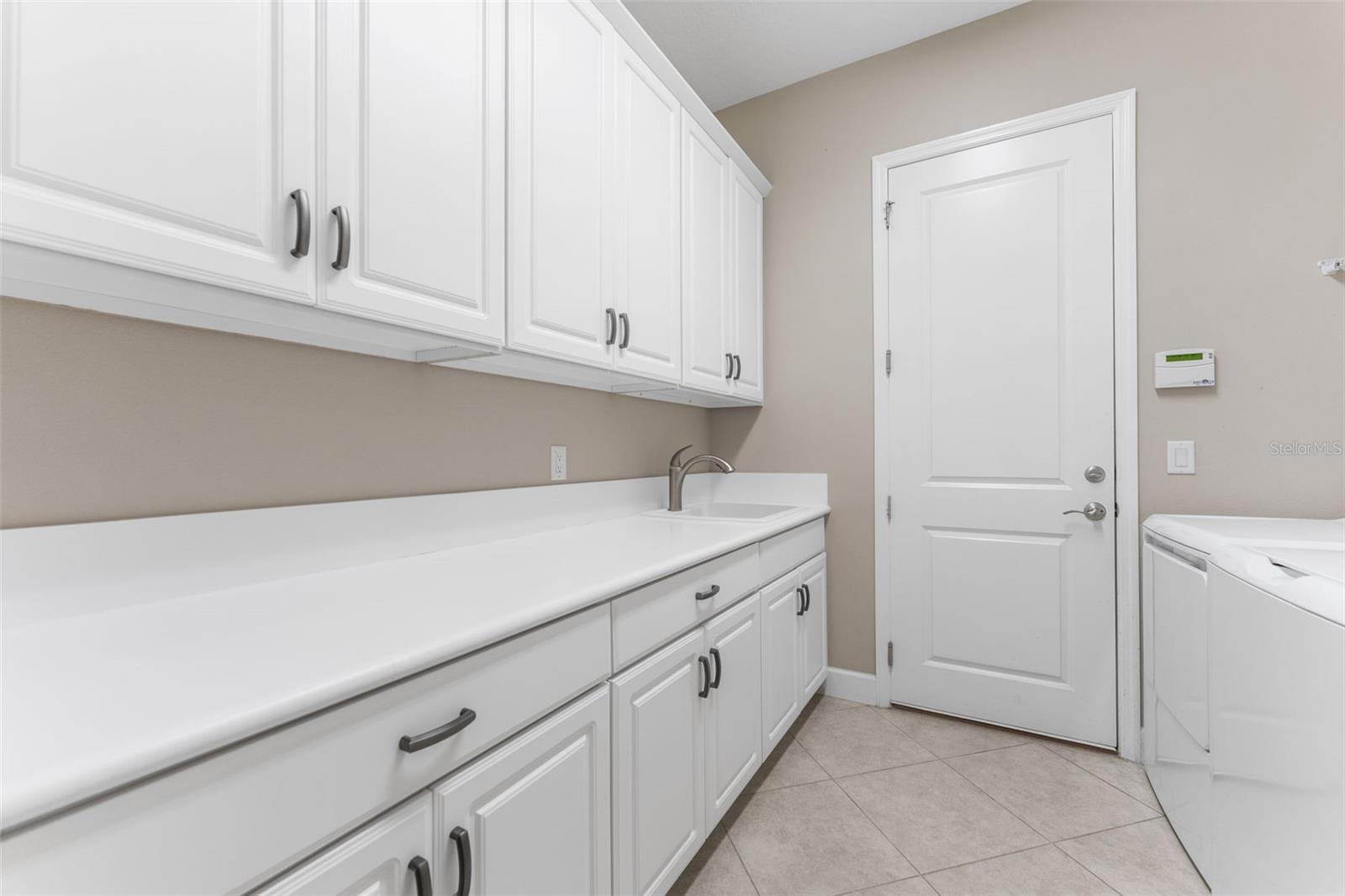 Image 33 of 68 For 15528 Corona Del Mar Drive