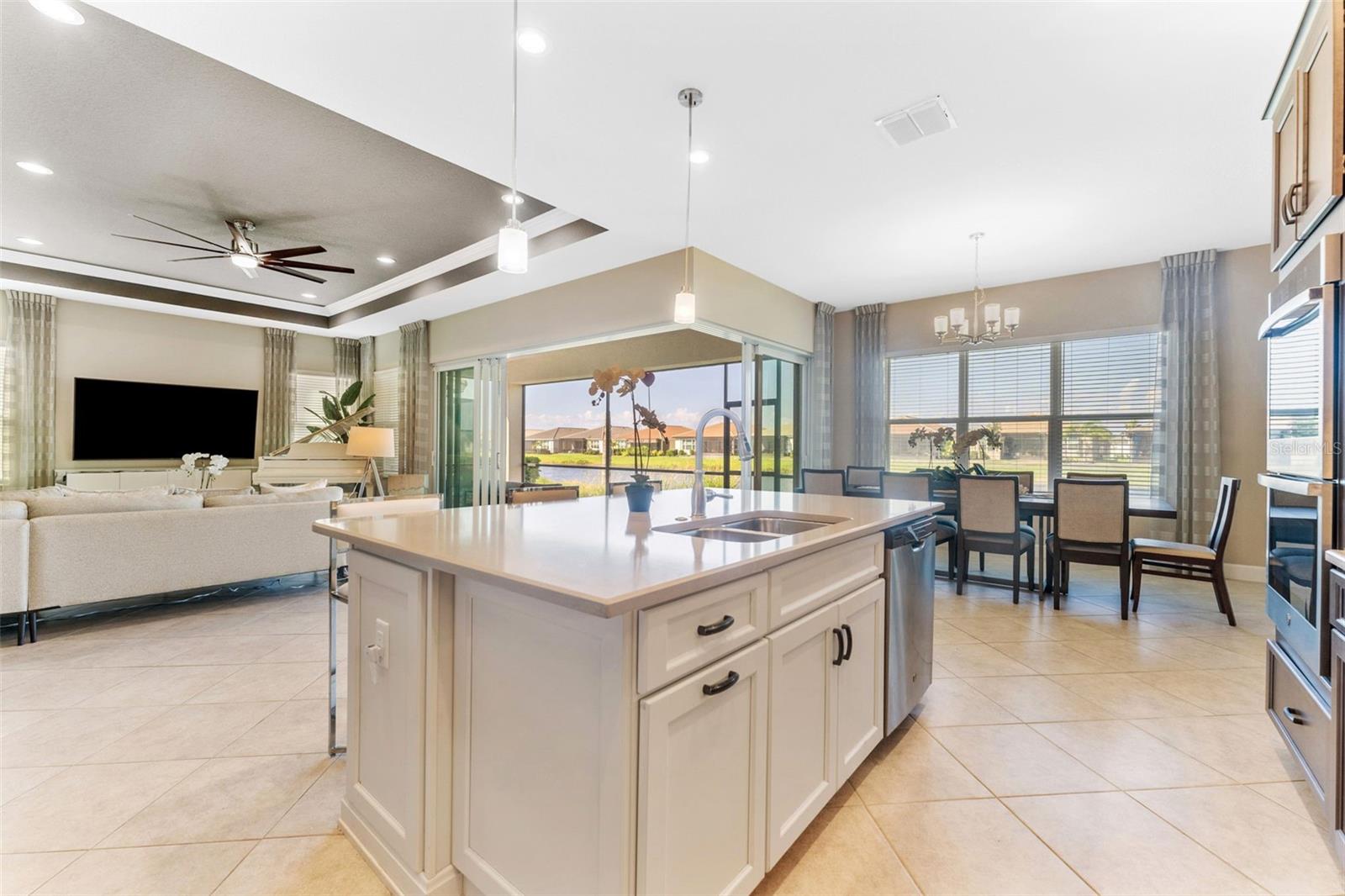 Image 8 of 68 For 15528 Corona Del Mar Drive
