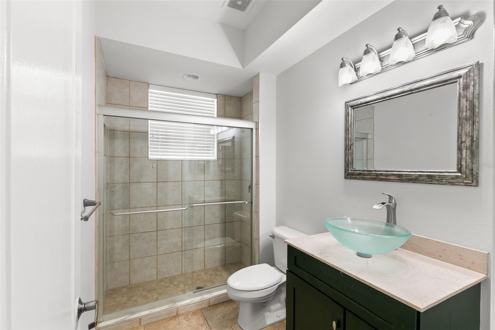 Image 11 of 18 For 11934 Wandsworth Drive