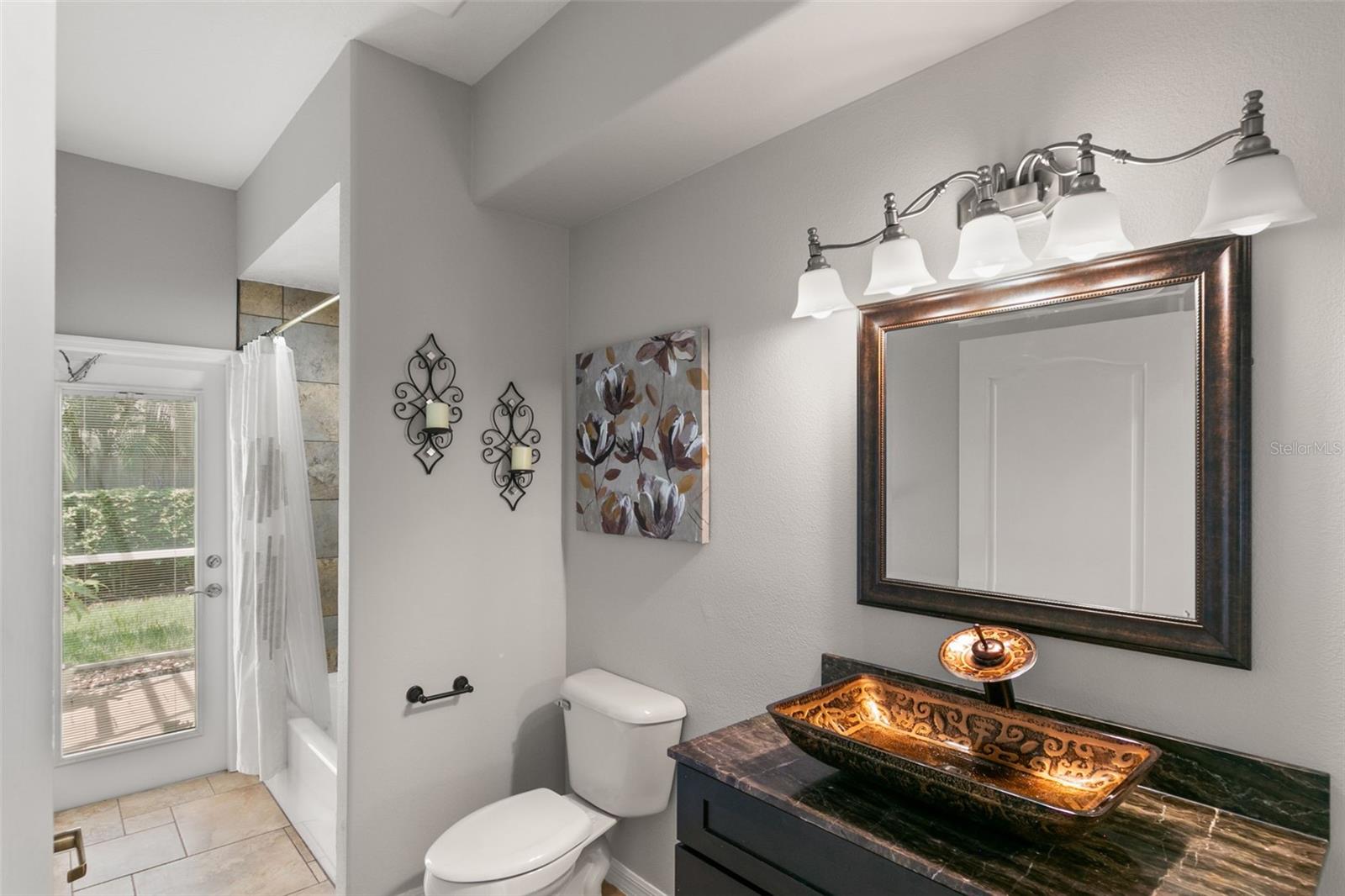 Image 13 of 18 For 11934 Wandsworth Drive