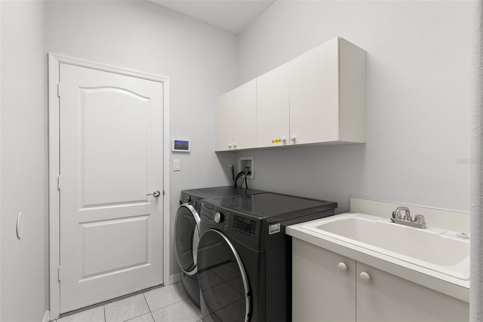 Image 15 of 18 For 11934 Wandsworth Drive