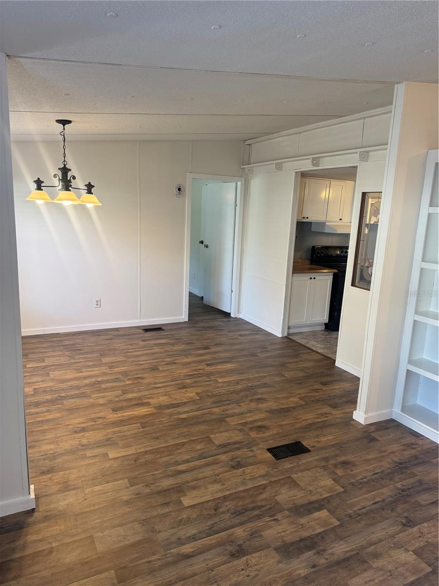 Image 11 of 32 For 9310 Blanton Place