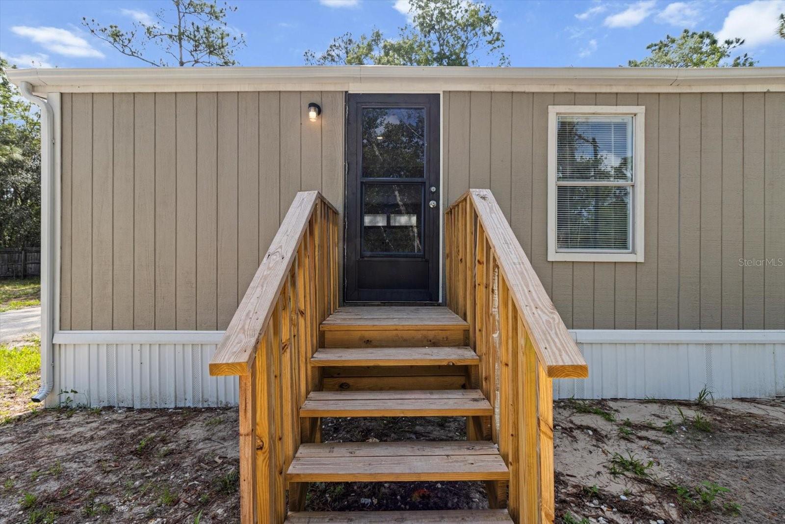 Image 11 of 42 For 4926 Meadow Street