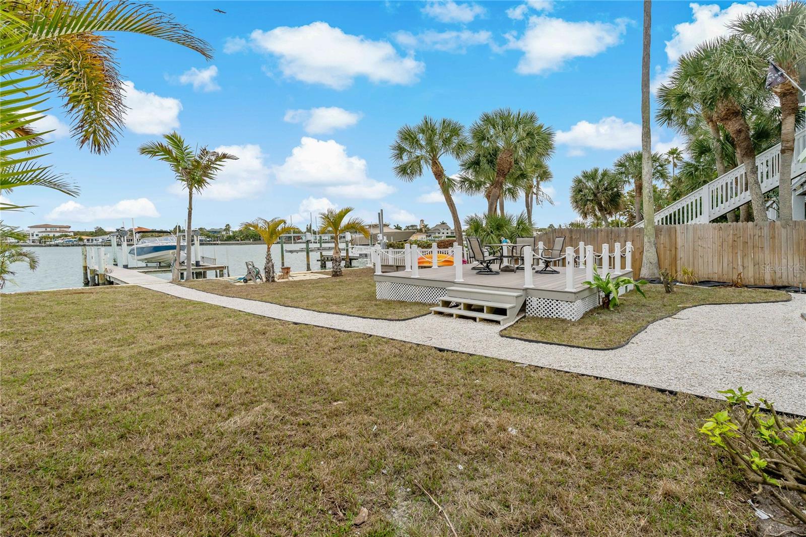 Image 22 of 32 For 8441 Bayshore Drive