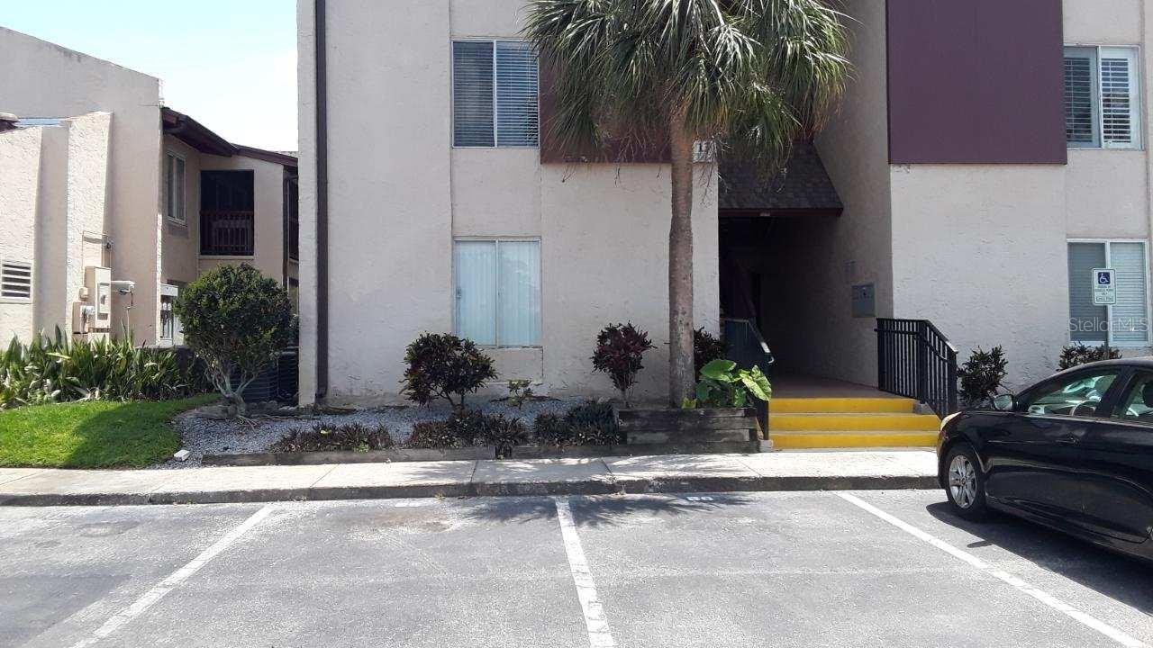 Image 2 of 19 For 3814 Lake Drive 65