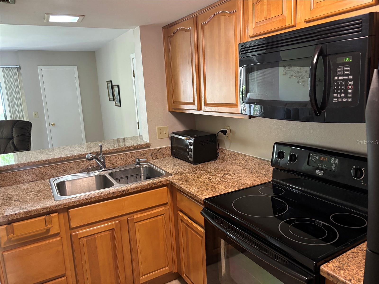 Image 6 of 19 For 3814 Lake Drive 65