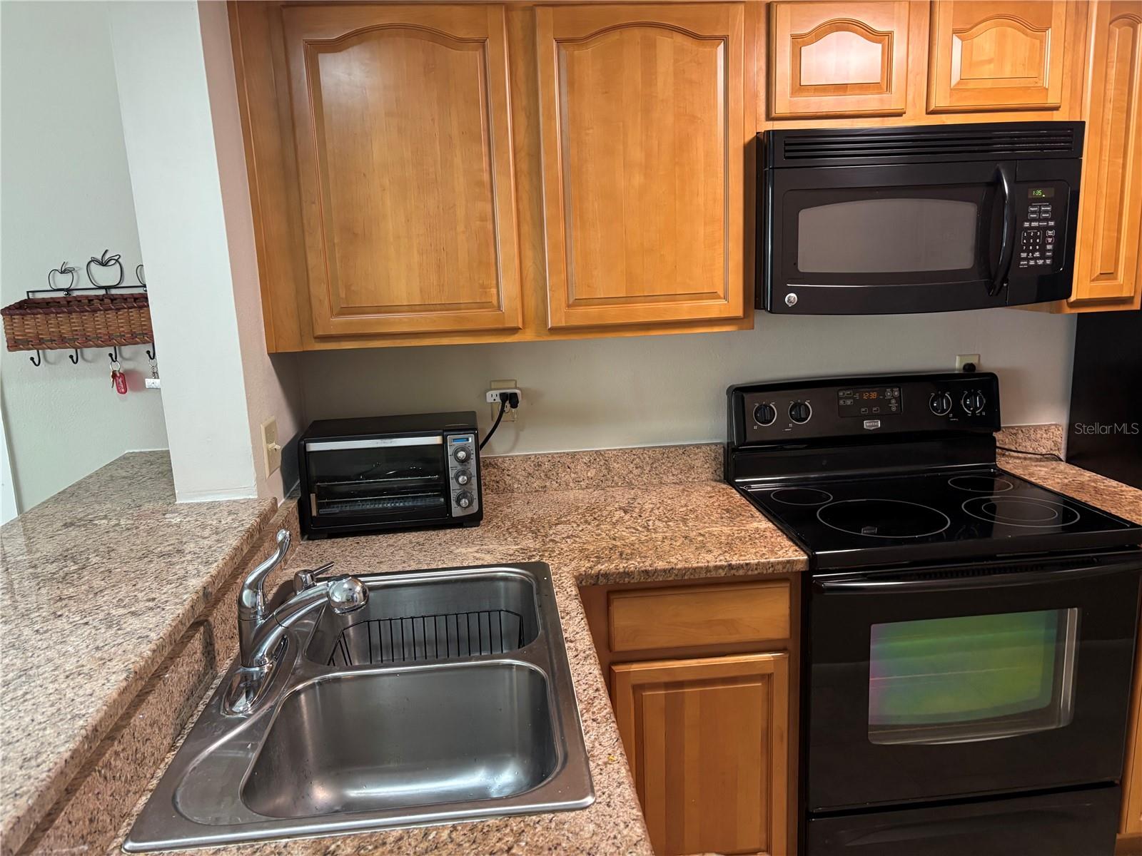 Image 8 of 19 For 3814 Lake Drive 65