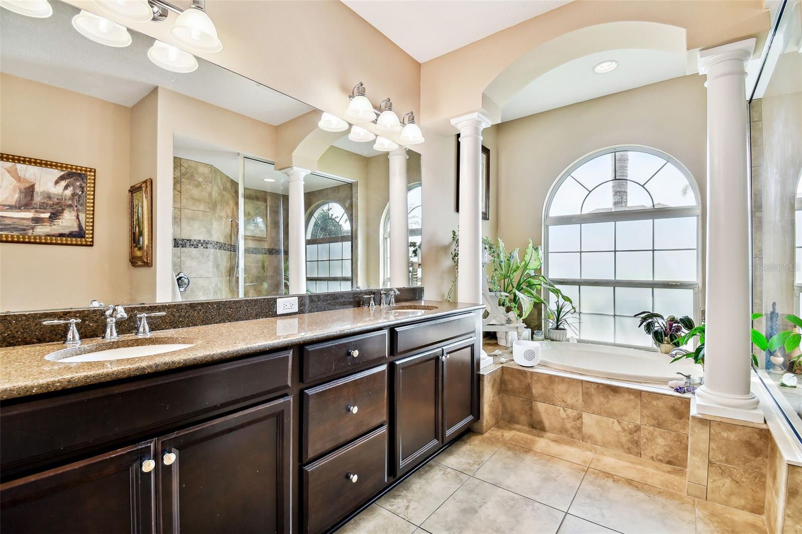 Image 18 of 62 For 15135 Azra Drive