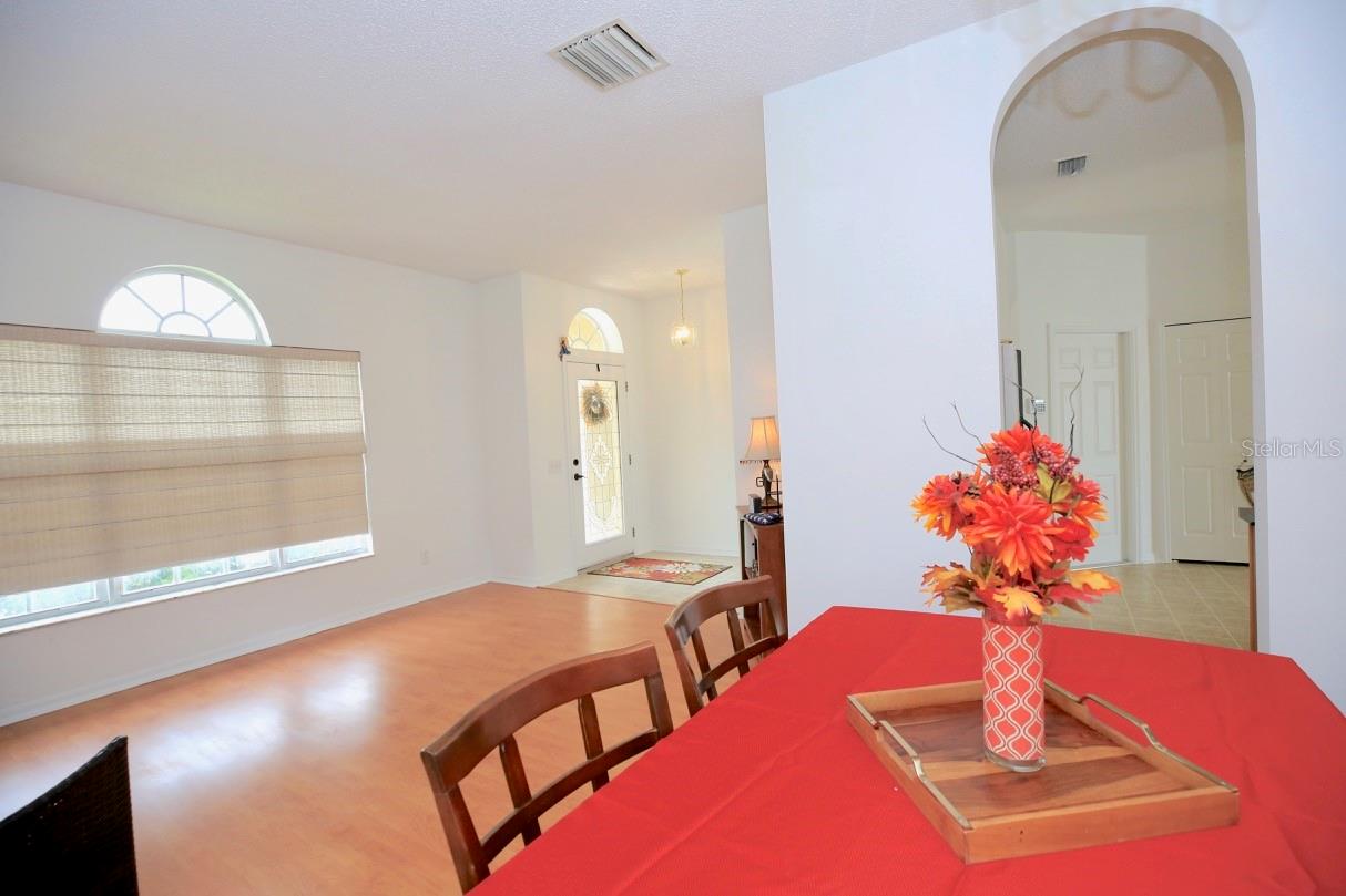 Image 12 of 47 For 4535 Gateway Boulevard