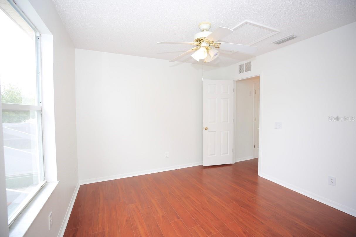 Image 33 of 47 For 4535 Gateway Boulevard