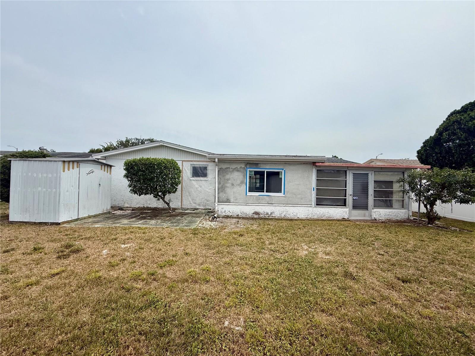 Listing photo id 20 for 3035 Coldwell Drive