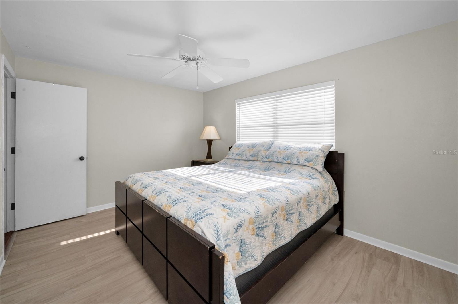 Image 45 of 76 For 14341 Passage Way