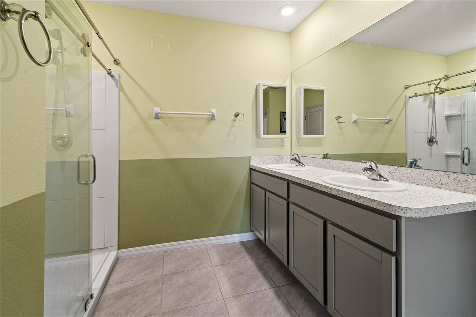 Image 23 of 34 For 34044 Sorrel Mint Drive