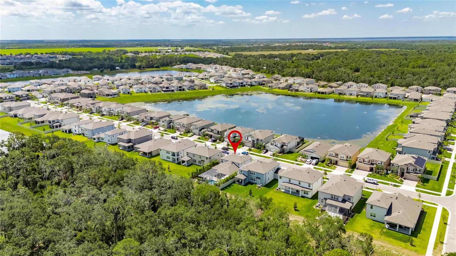 Listing photo id 55 for 5026 Bromeliad Avenue