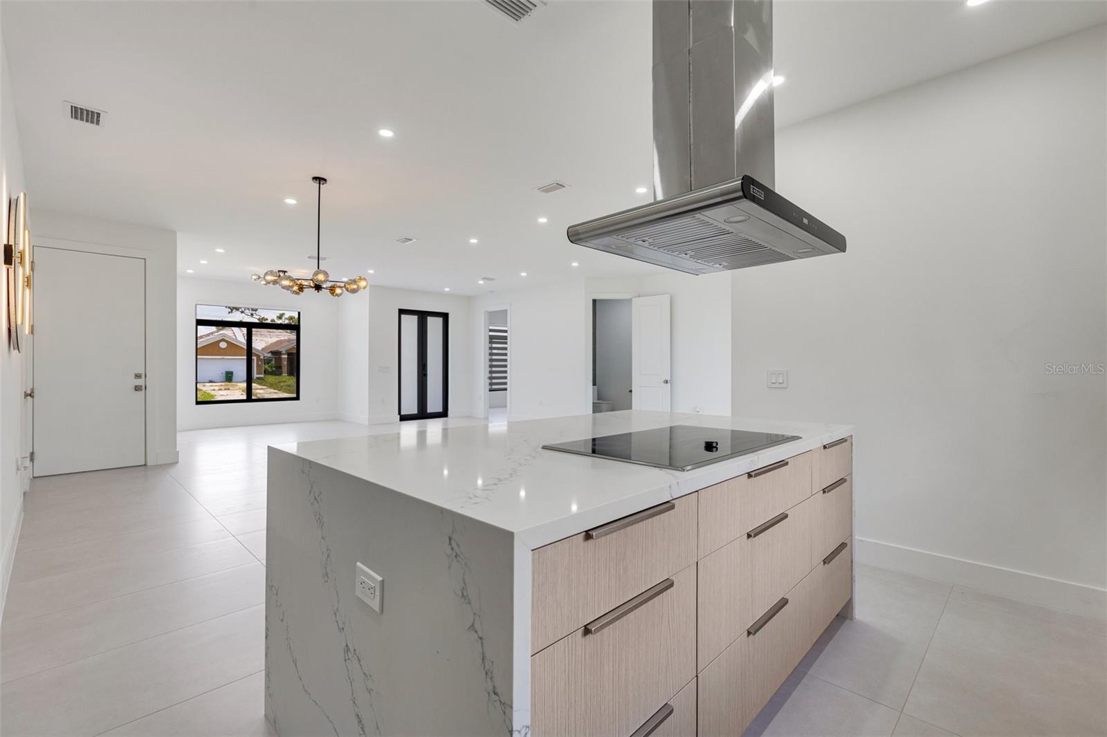 Image 9 of 50 For 3578 9th Pl  