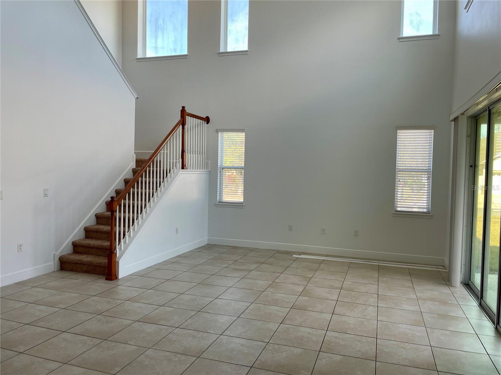 Image 4 of 5 For 7952 Hampton Lake Drive