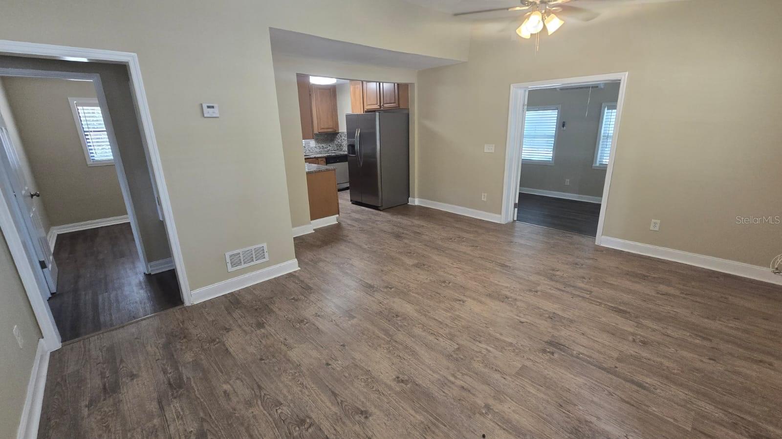 Image 3 of 10 For 5222 Montague Place