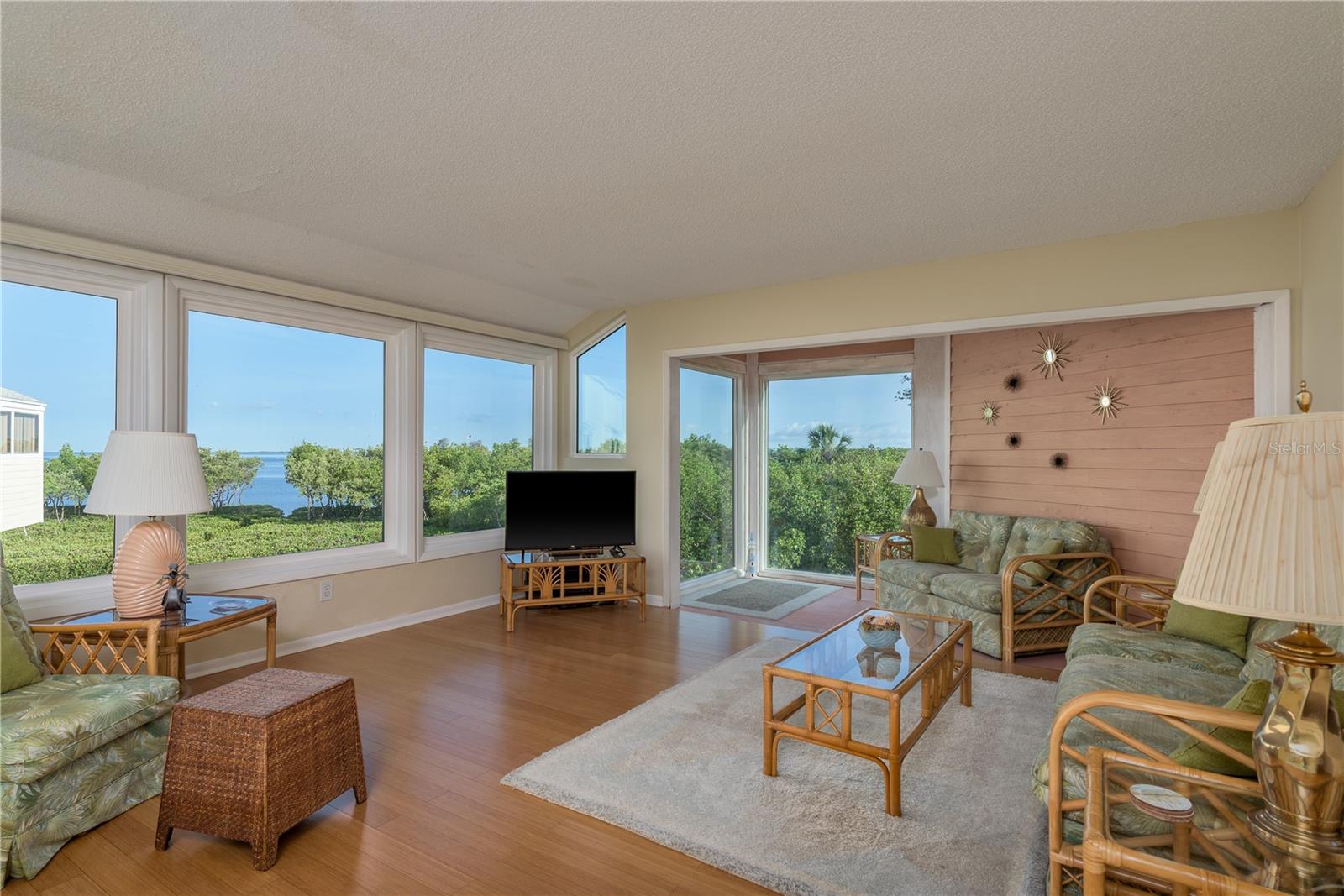 Details for 1500 Sunset Road C10, TARPON SPRINGS, FL 34689