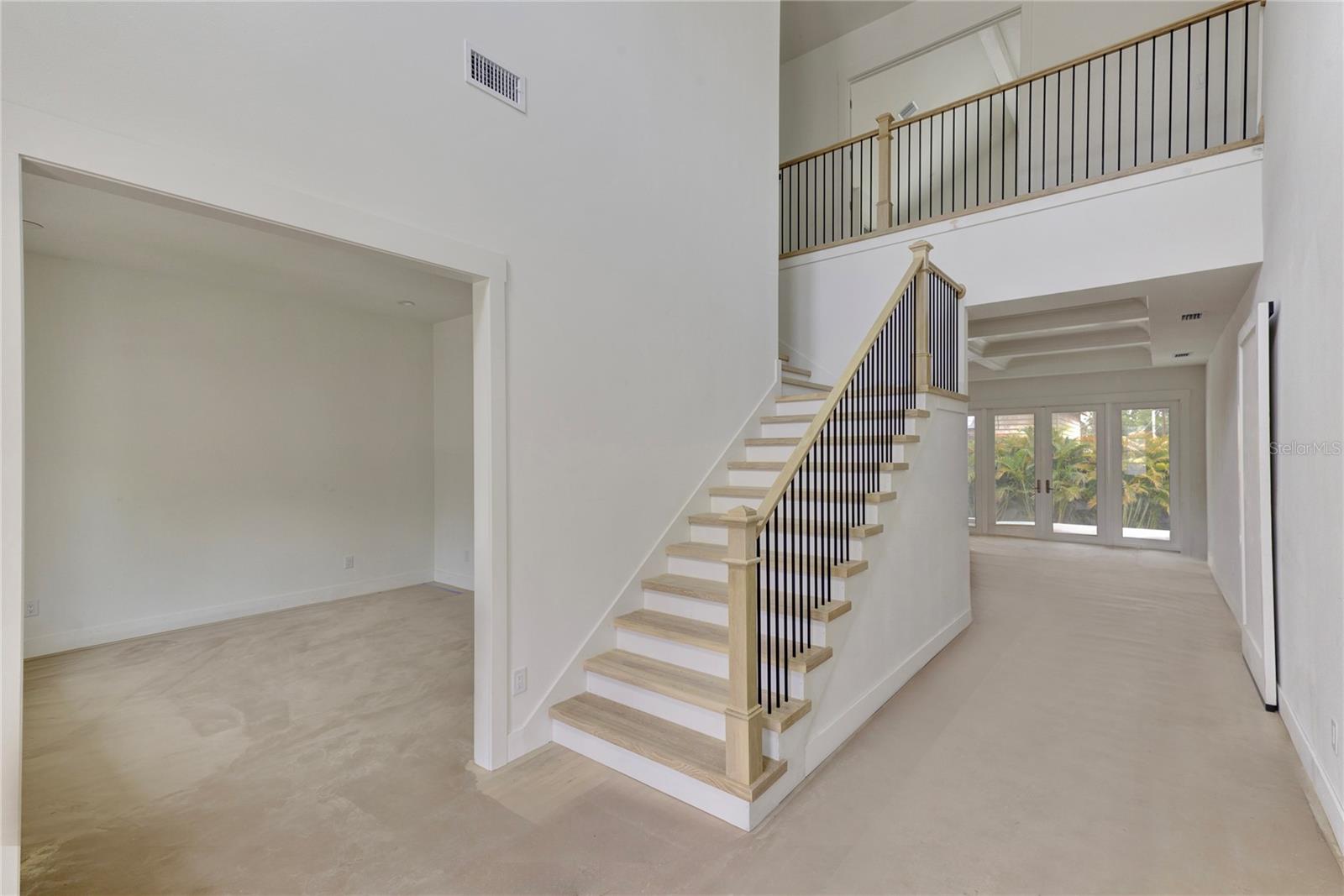 Image 11 of 39 For 4311 Sevilla Street