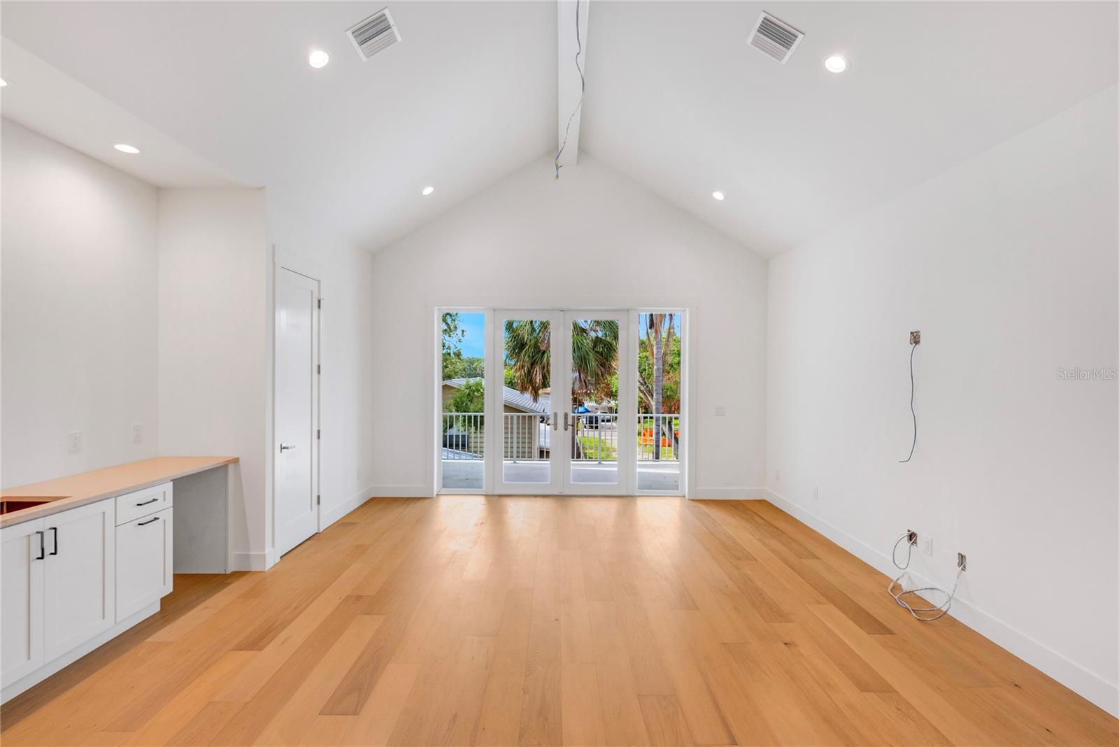 Image 46 of 89 For 4311 Sevilla Street