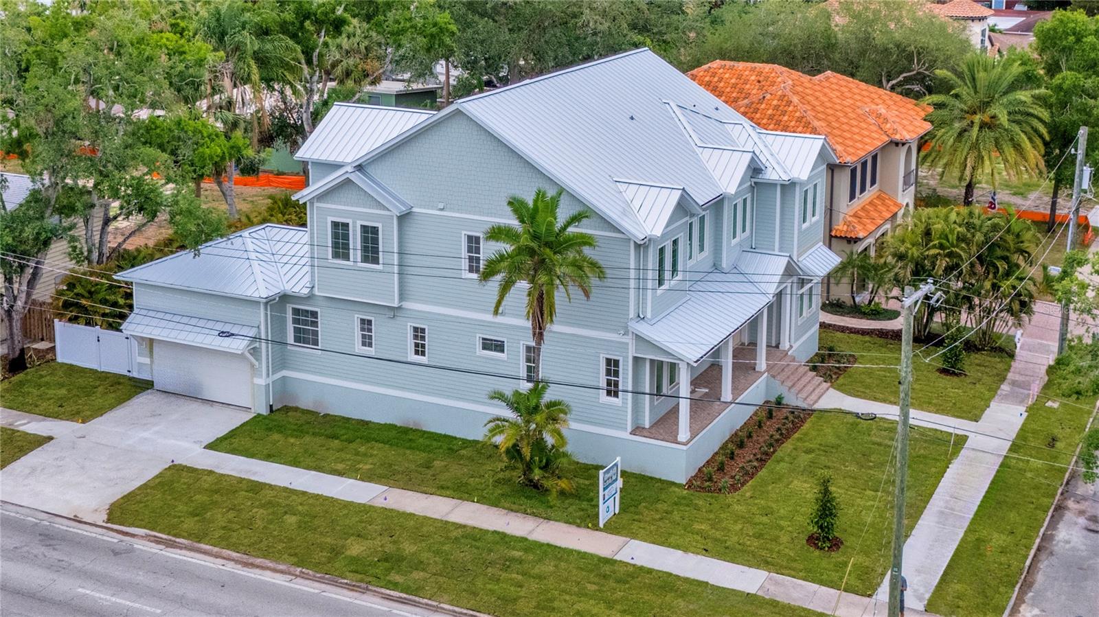 Image 5 of 39 For 4311 Sevilla Street