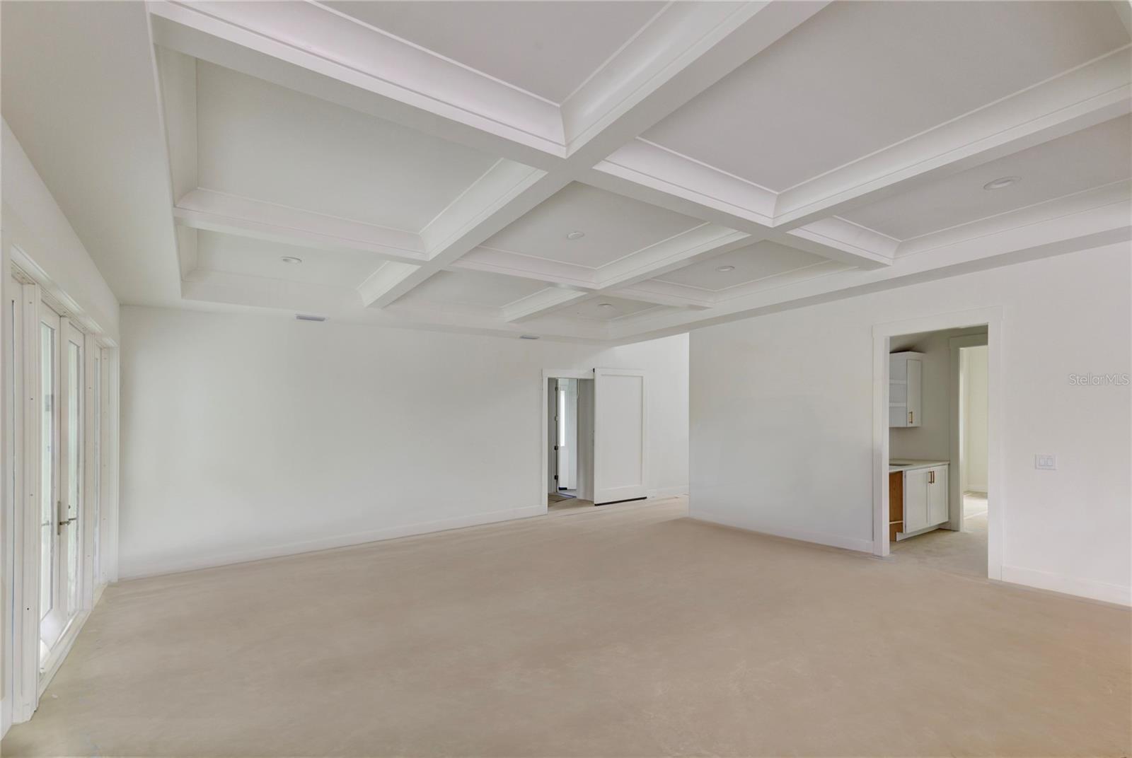 Image 6 of 39 For 4311 Sevilla Street