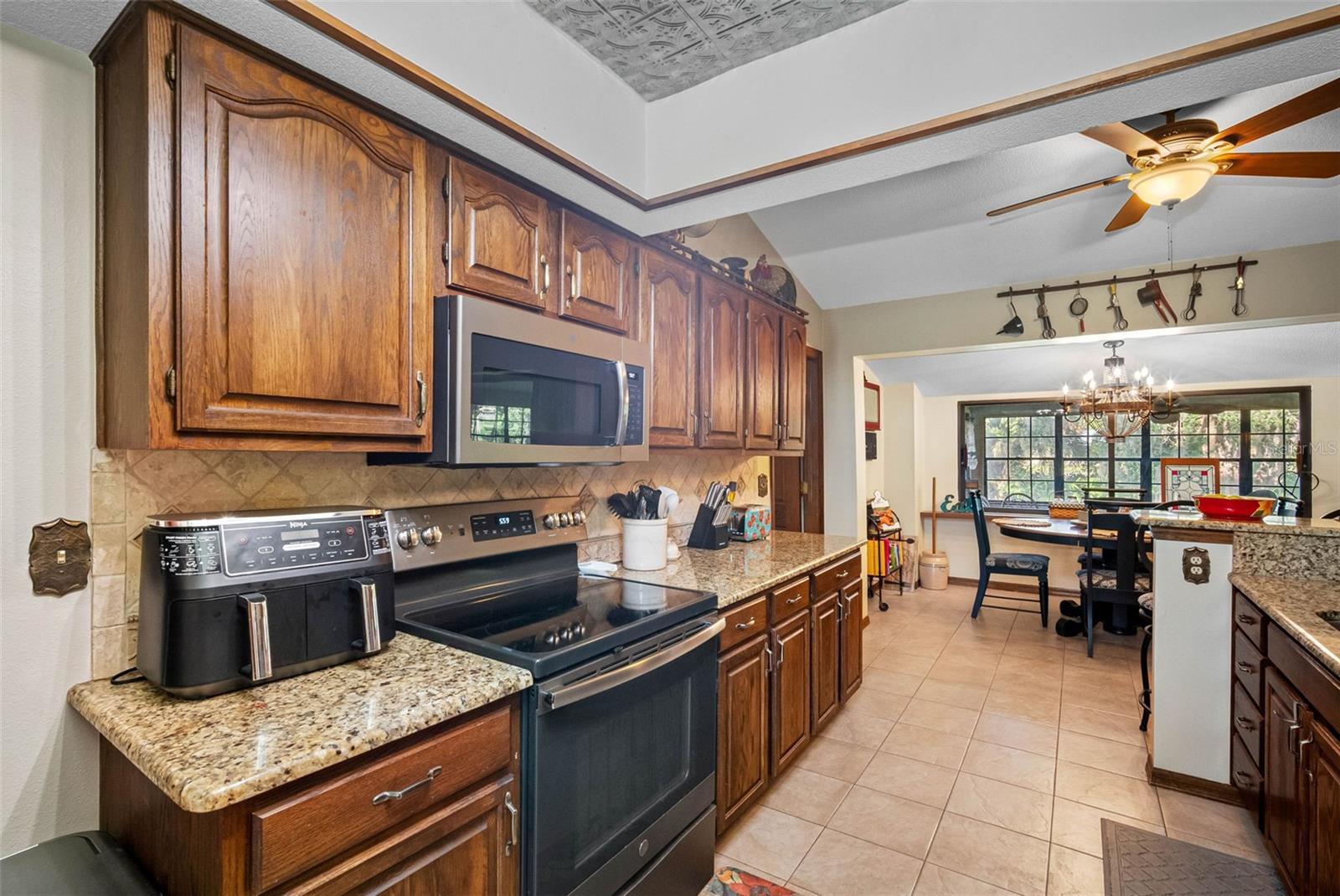 Listing photo id 23 for 11109 Winn Road