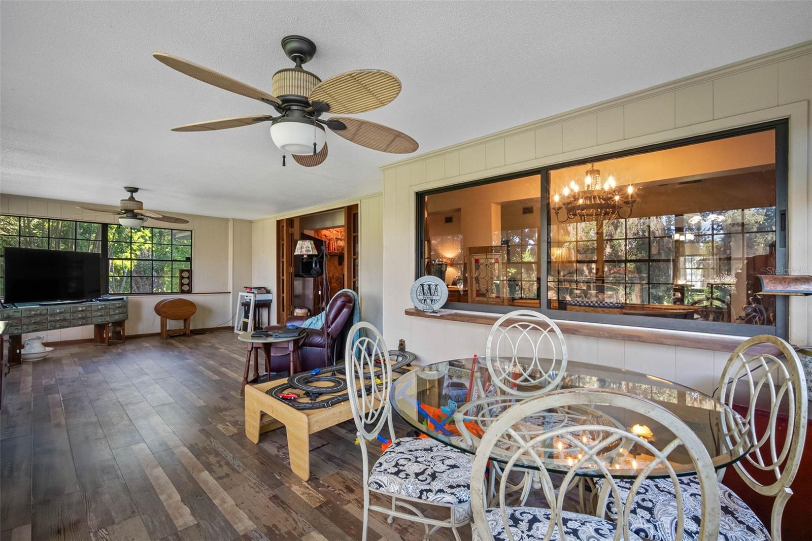 Listing photo id 26 for 11109 Winn Road