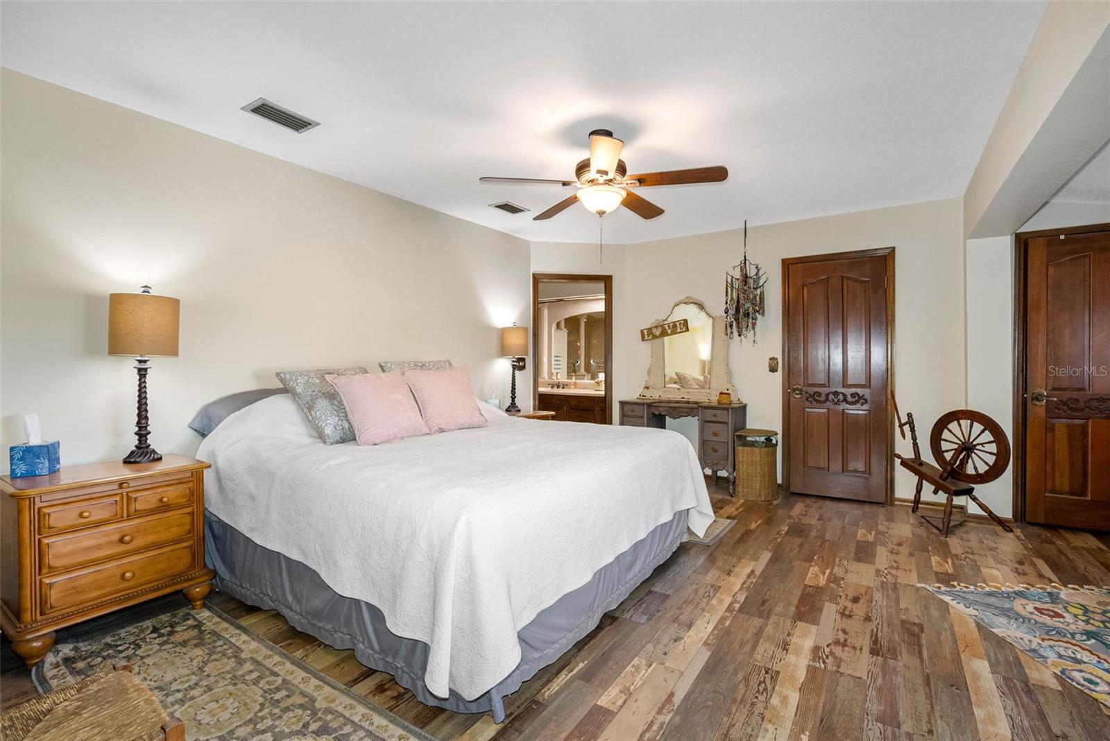 Listing photo id 29 for 11109 Winn Road