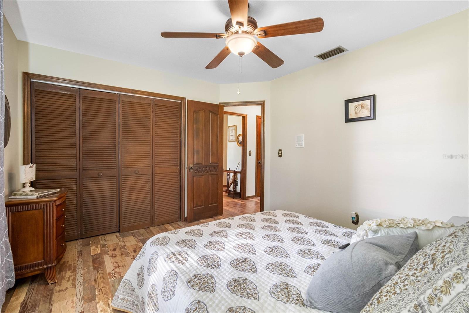 Listing photo id 35 for 11109 Winn Road