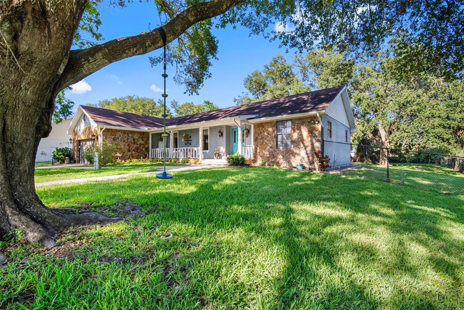 Listing photo id 5 for 11109 Winn Road
