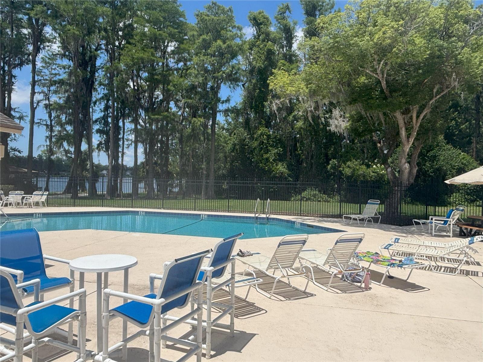 Listing photo id 1 for 5237 Corvette Drive