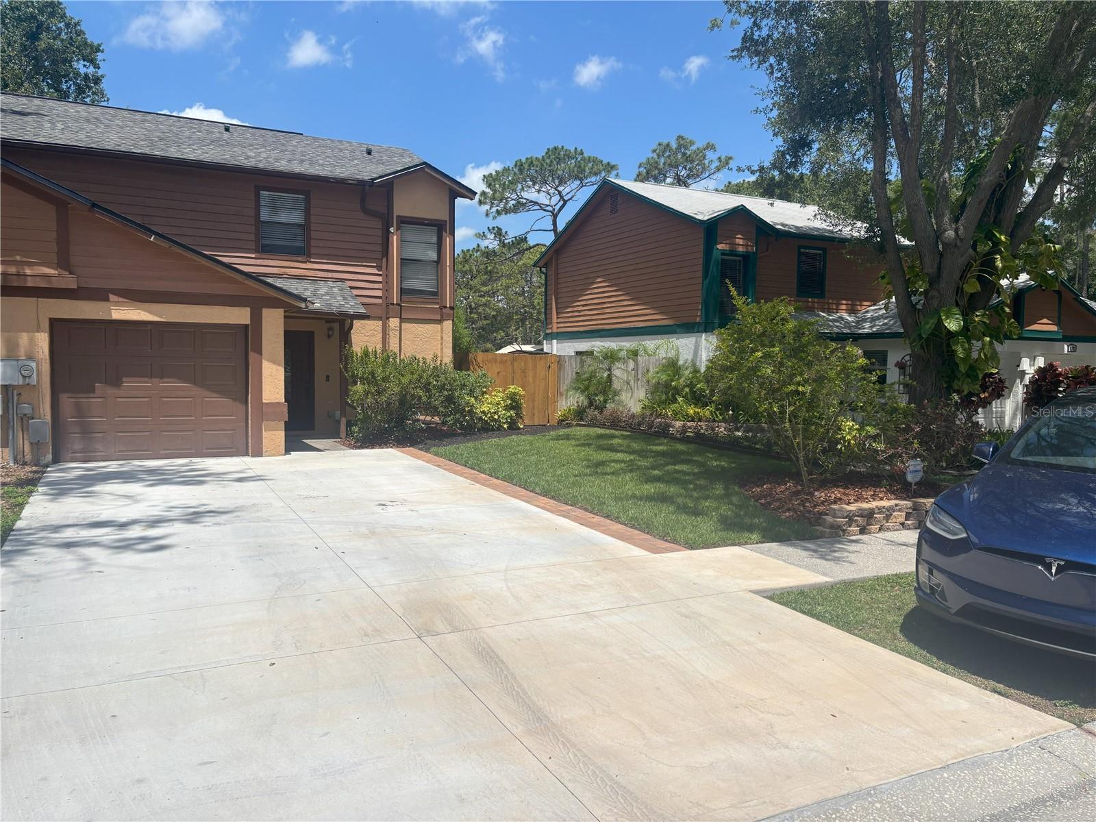 Listing photo id 7 for 5237 Corvette Drive