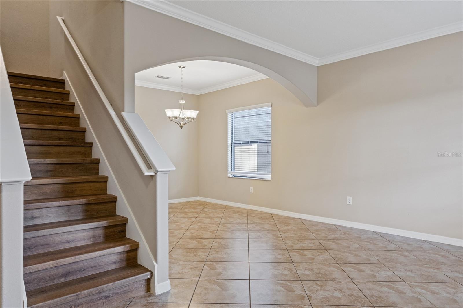 Image 5 of 27 For 10808 Whitecap Drive
