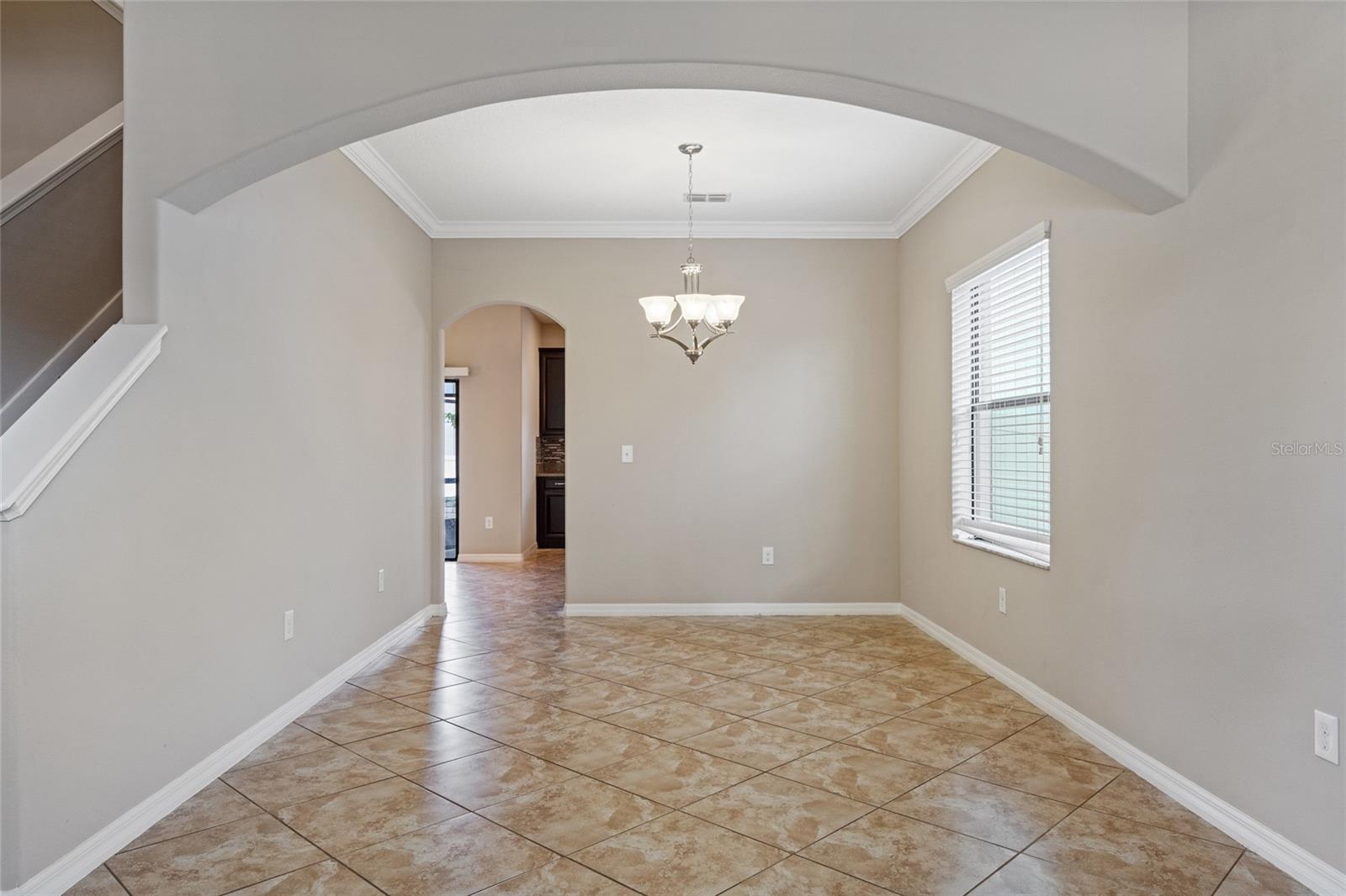 Image 6 of 27 For 10808 Whitecap Drive