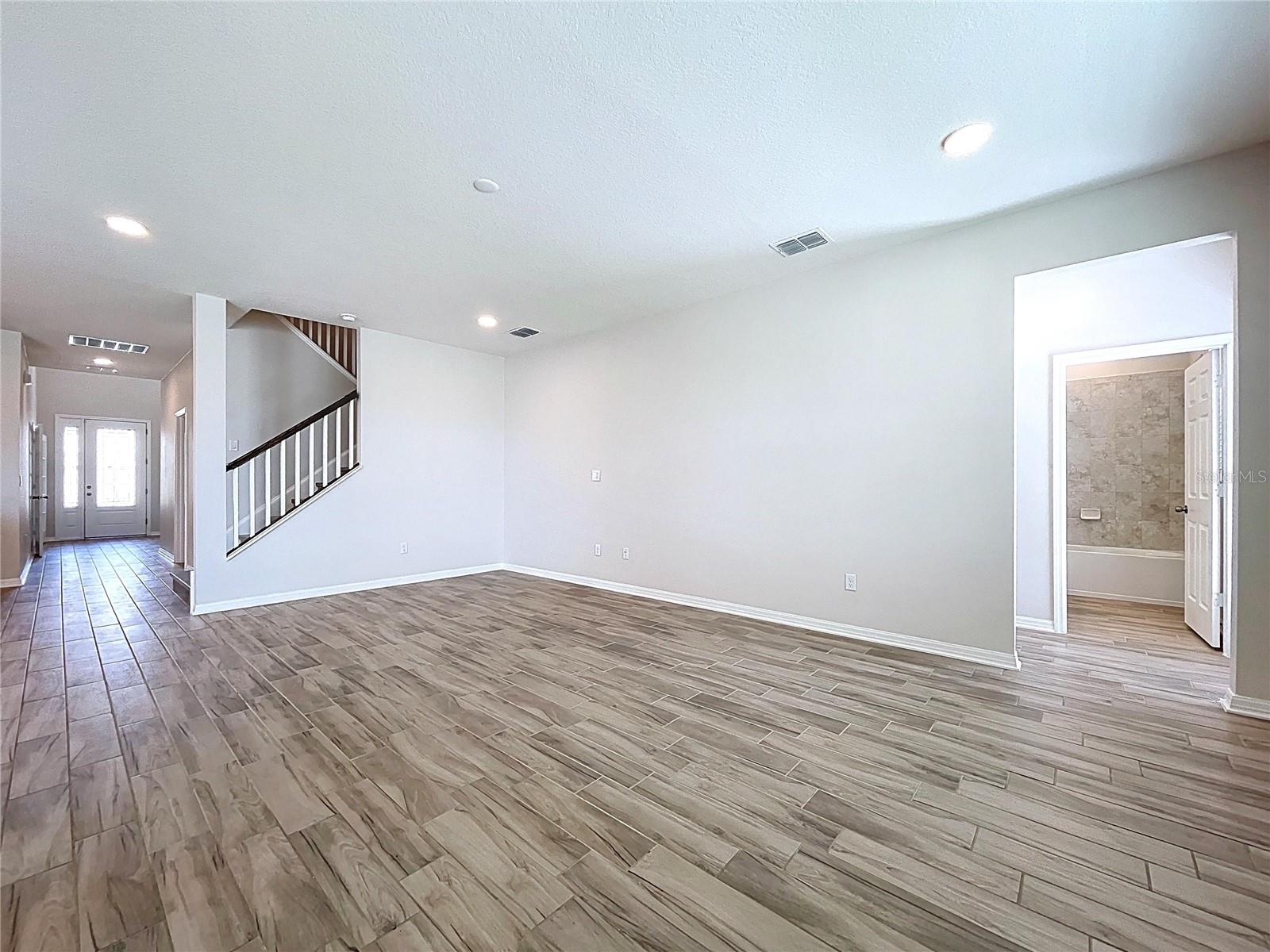 Image 14 of 51 For 3063 Marine Grass Drive