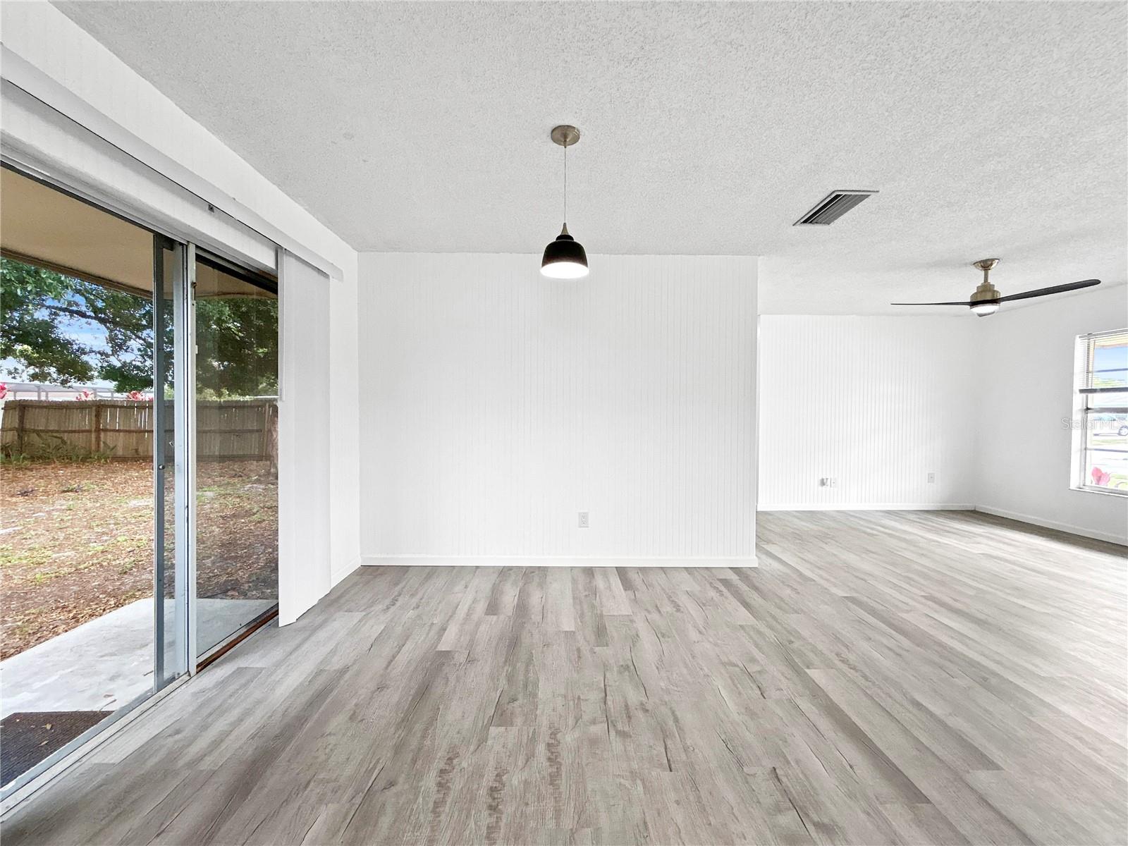 Image 23 of 24 For 8451 81st Way