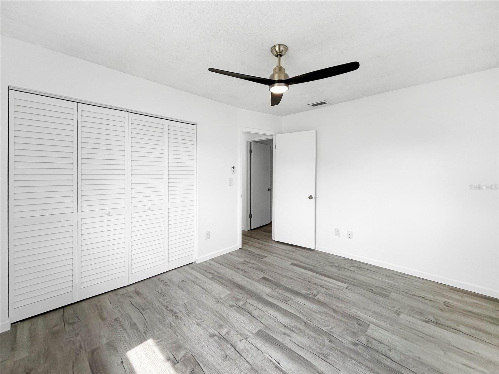 Image 5 of 24 For 8451 81st Way