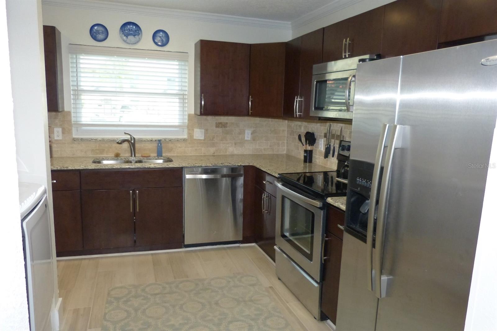 Image 12 of 45 For 2700 Bayshore Boulevard 586