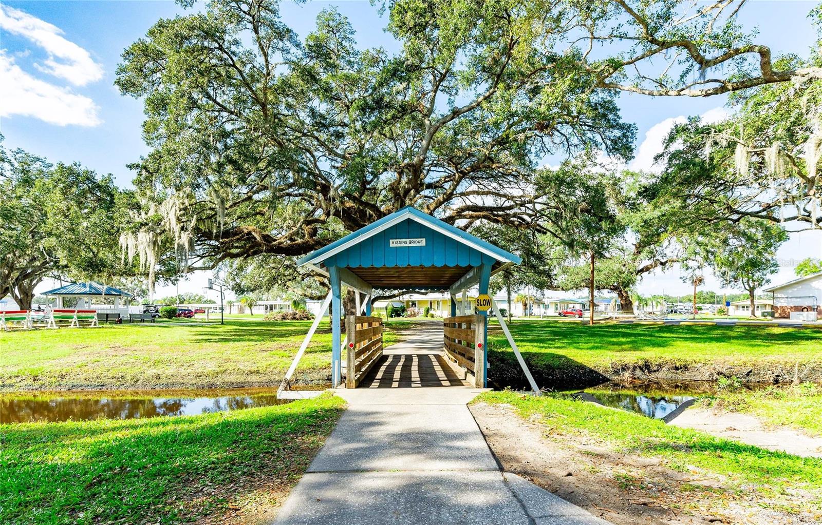 Listing photo id 61 for 36750 Beth Avenue