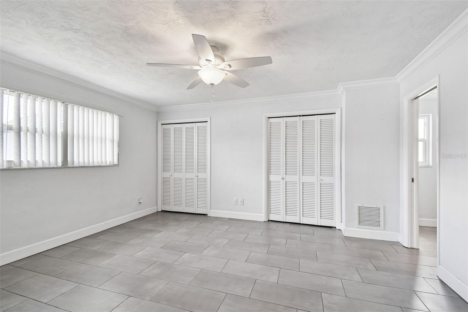 Image 37 of 77 For 11071 141st Street