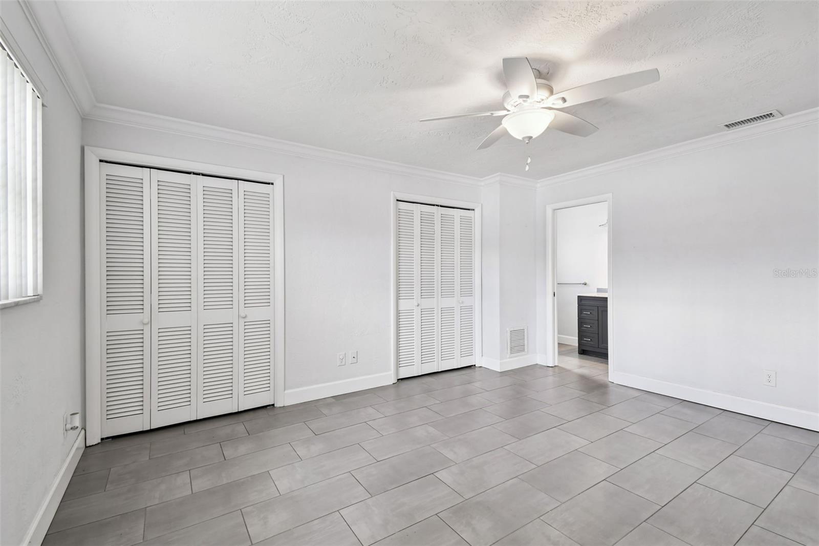 Image 40 of 77 For 11071 141st Street