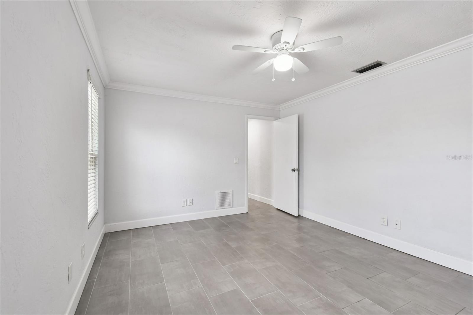 Image 47 of 77 For 11071 141st Street