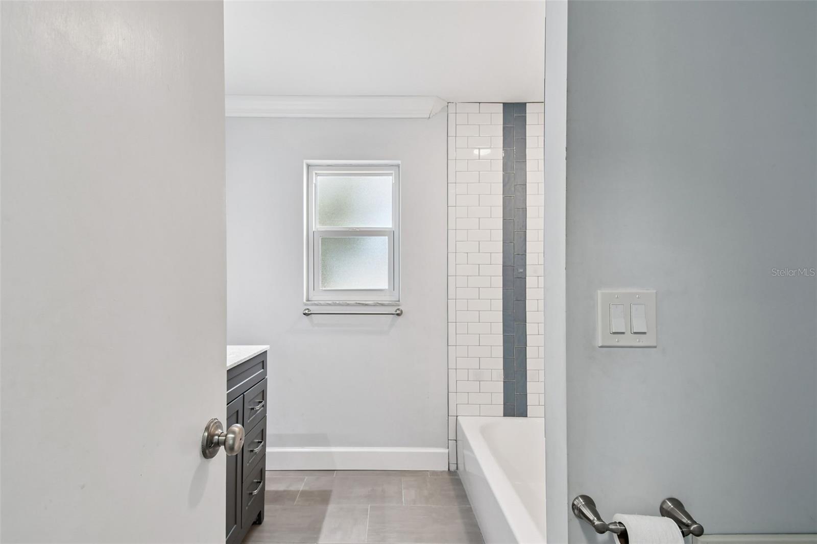 Image 49 of 77 For 11071 141st Street