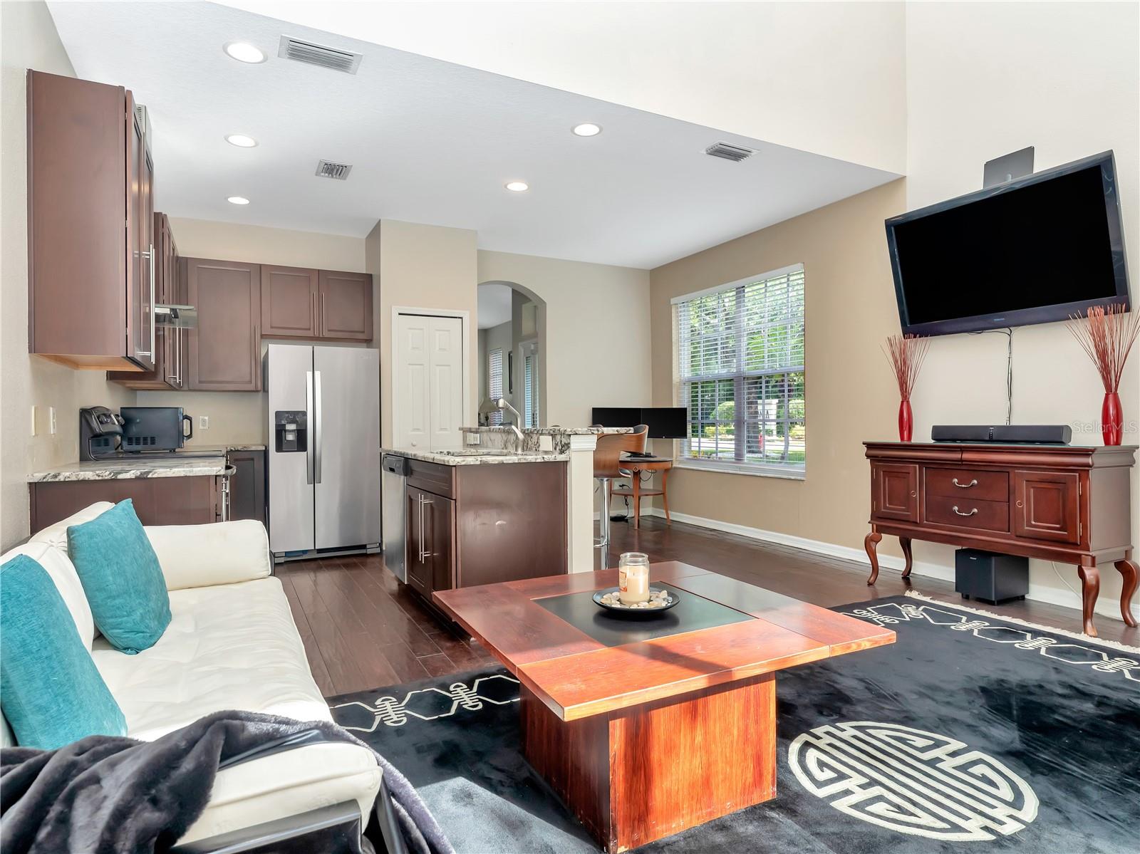 Image 16 of 42 For 8811 Casablanca Way